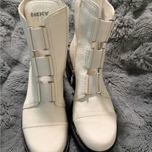DKNY Women's white moto Boots
